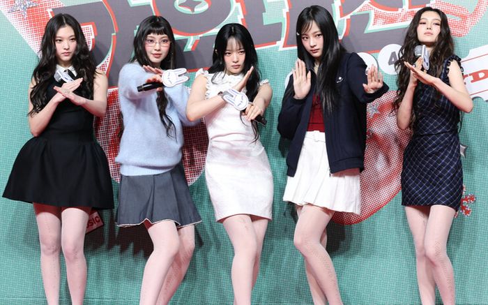 NewJeans gây tranh cãi