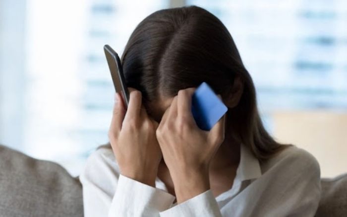 Nhận cuộc gọi từ SĐT 0886280962, nữ sinh biết bị lừa đảo nhưng vẫn tiếp tục đưa mình vào bẫy