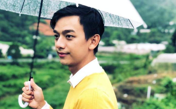 Nam diễn viên Vbiz phải dọn khỏi nhà thuê vì không đủ tiền