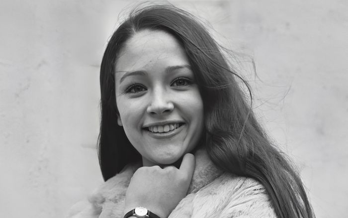 Nữ diễn viên là biểu tượng nhan sắc một thời qua đời vì bạo bệnh, khán giả bàng hoàng tiếc thương