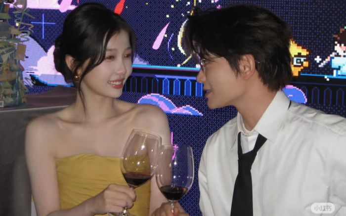 Ngu Thư Hân và Đinh Vũ Hề công khai hẹn hò sau thành công của Vĩnh Dạ Tinh Hà