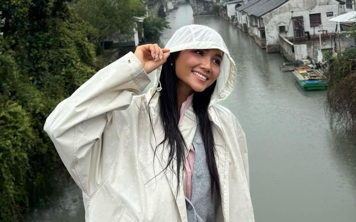 H'Hen Niê gặp sự cố sức khoẻ, lo lắng ra mặt vì một điều