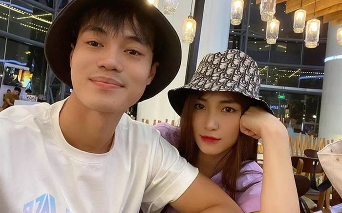 Văn Toàn nói gì về tin đồn sắp cưới Hoà Minzy?