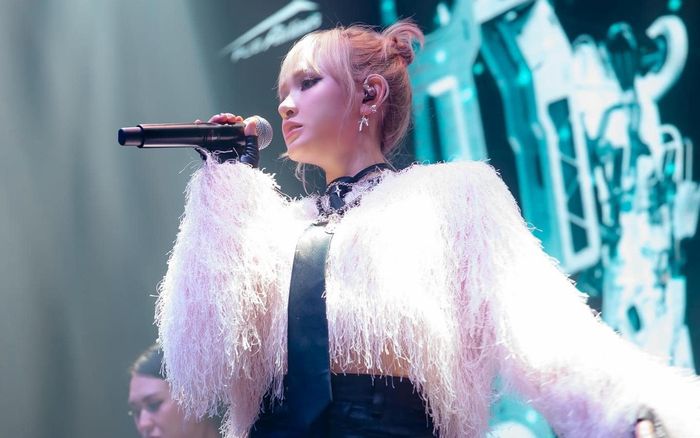 Được hỏi chuyện quay lại showbiz hậu ồn ào, Hiền Hồ: 'Không có khao khát'