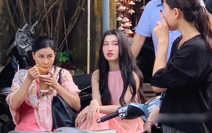 Soi visual của Phương Nhi qua ảnh chụp lén: Không hổ danh lọt top 15 Miss International