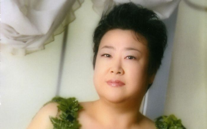 Nữ ca sĩ đột ngột qua đời ở tuổi 61 vì nhồi máu não