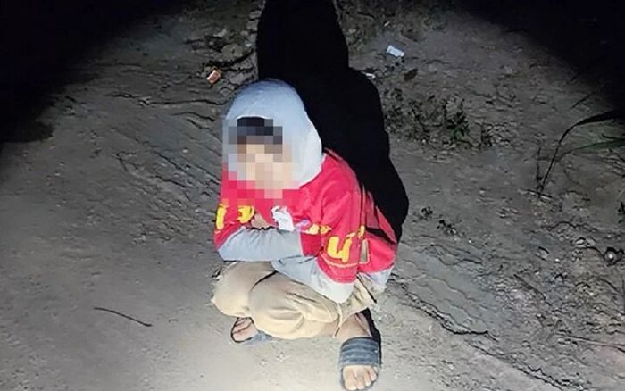 Cảnh sát giao thông tìm thấy bé trai 14 tuổi đi lạc lúc nửa đêm