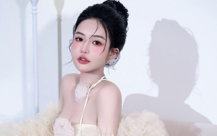 HOT GIRL Kim Thảo Anh - Hành Trình 'Phá Kén' để trở thành phiên bản tốt hơn của bản thân