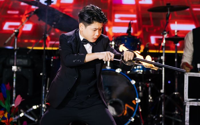 Ảo thuật gia nhí từng gây sốt kể chuyện gặp sự cố nguy hiểm đến tính mạng