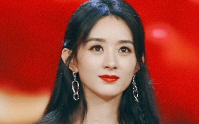 Triệu Lệ Dĩnh bị mỉa mai vì thắng giải thưởng vô danh, hóa ra không hề vẻ vang như lời đồn