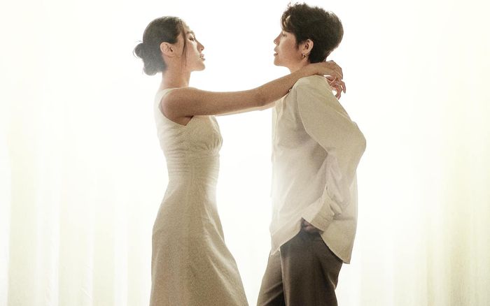 Showbiz Việt sắp có hỷ: Nữ ca sĩ vừa công khai bạn gái đã chọn được luôn ngày cưới?