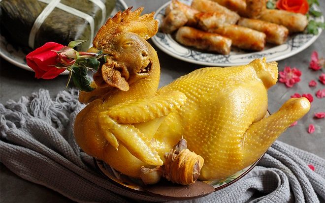 Bí quyết luộc gà cúng lễ Giao thừa đẹp bất bại, chuẩn lễ nghi
