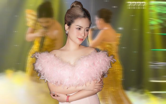 Dương Hoàng Yến bị kẹt chân váy vào sân khấu, nữ ca sĩ xử lý ra sao?