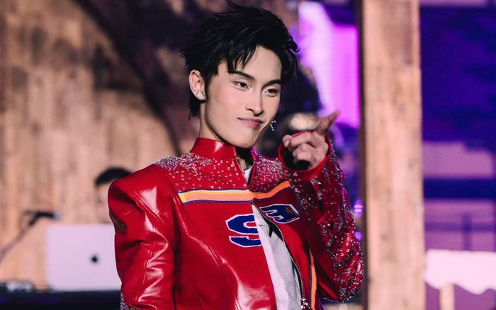 Wren Evans đón nhận con số chục triệu tròn trĩnh, công lớn nhờ 'người đặc biệt'