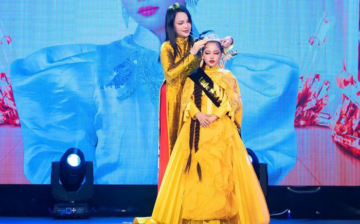 Mẫu nhí sinh năm 2016 đại diện Việt Nam chinh chiến Hoa hậu nhí Thế giới