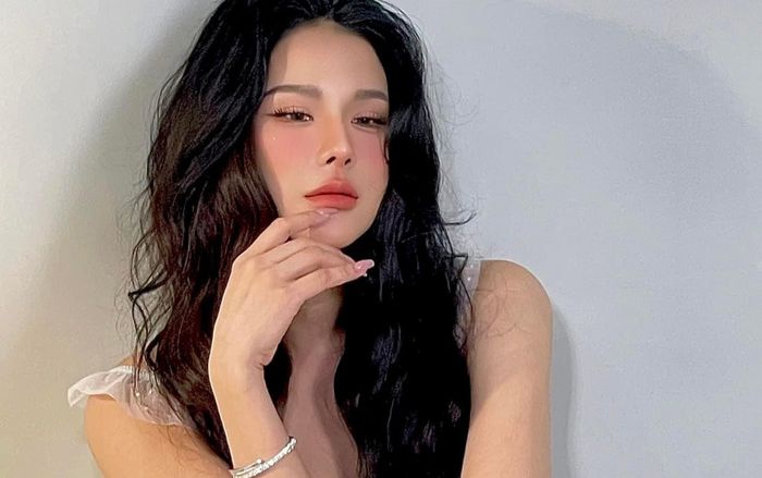 Diệp Lâm Anh than thở vì tăng cân, diện mạo hiện tại có còn lung linh?