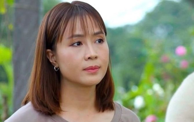 Những gương mặt chăm đóng phim nhưng bị chê một màu: Hồng Diễm thay đổi ngoại hình vẫn không đột phá