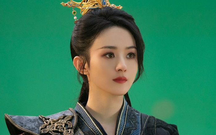 Dữ Phượng Hành của Triệu Lệ Dĩnh ghi danh lịch sử ngay ngày đầu lên sóng