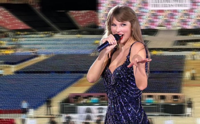 Toàn cảnh sân khấu The Eras Tour tại Singapore của Taylor Swift