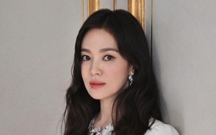 Song Hye Kyo công khai người tình lâu năm, danh tính gây bất ngờ vì không ai nghĩ tới