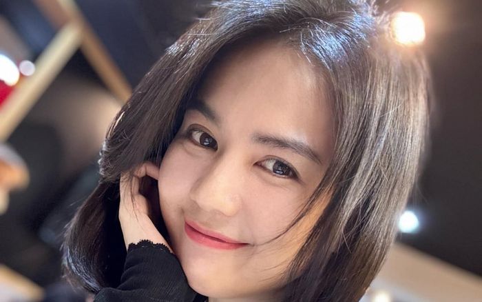 Danh tính người đàn ông biết hết mọi thứ về cuộc đời Ngọc Trinh