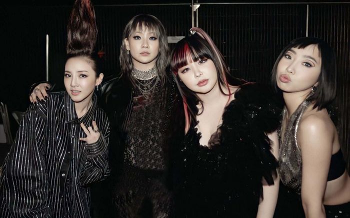 2NE1 sắp tái xuất?