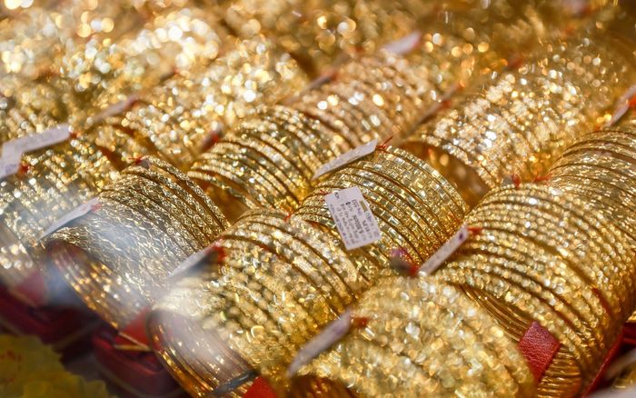 Giá vàng hôm nay (24/3): Giá vàng SJC 'lao dốc' so với tuần trước, nhẫn vàng lại tăng