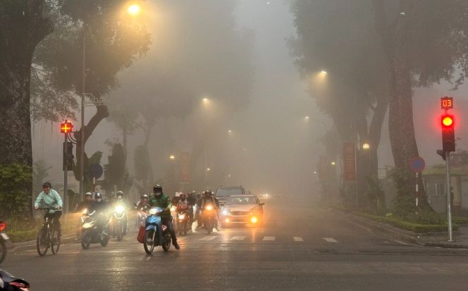 Miền Bắc mưa phùn, nồm ẩm kéo dài đến khi nào?