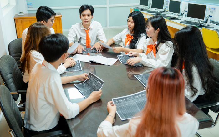 'Lật tẩy' bí mật 'phá đảo' mọi thách thức nghề nghiệp của sinh viên ngành Kế toán