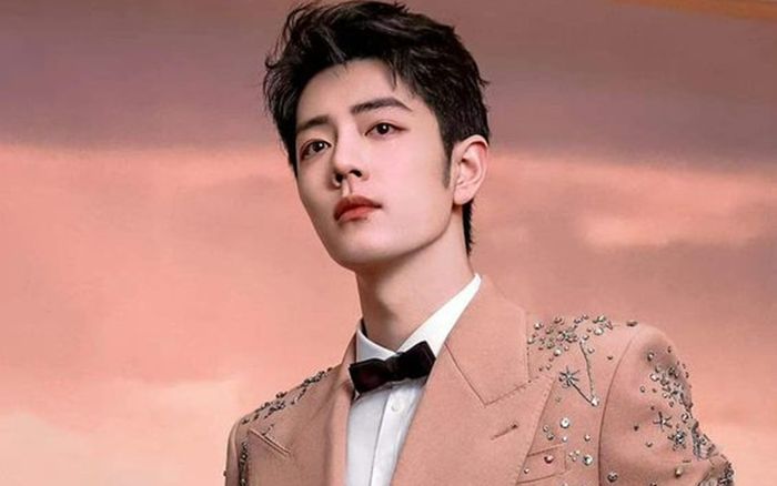 Tiêu Chiến được đạo diễn nổi tiếng khen ngợi, khẳng định đẳng cấp vượt xa các sao lưu lượng khác