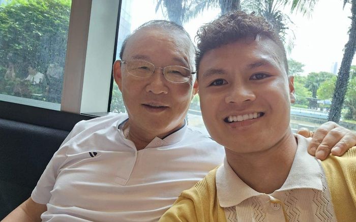 HLV Park Hang Seo làm 'dậy sóng' sau khi HLV Troussier rời đi trong thất bại