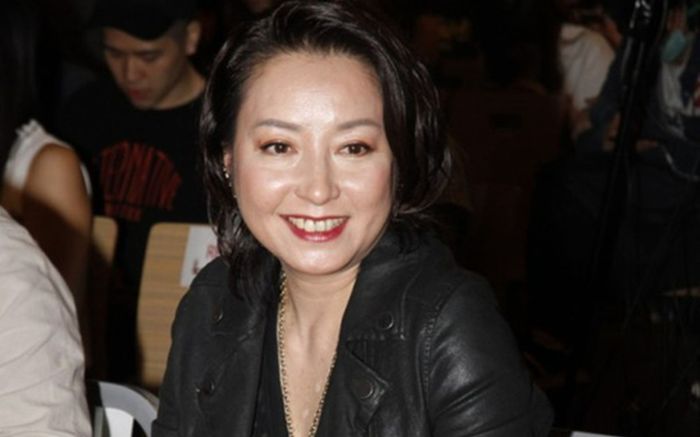 Nữ ca sĩ nổi tiếng một thời qua đời ở tuổi 58 vì ung thư