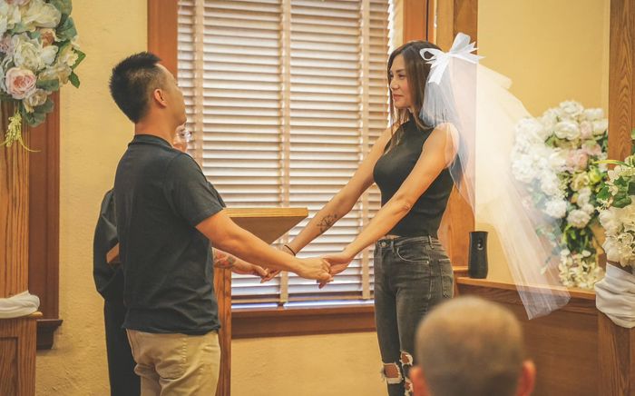 Võ Hoàng Yến từng giả bệnh khi biết chồng hơn 1 giáp