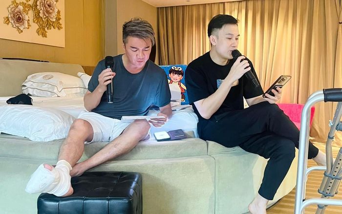 Phía ca sĩ Đàm Vĩnh Hưng nói gì về thông tin chi 20 tỷ đồng chữa trị chân ở Mỹ?