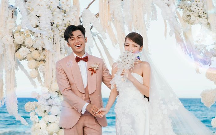 Chuyện chưa kể về lần đầu gặp gỡ của Puka - Gin Tuấn Kiệt: 'Ánh mắt chạm nhau rồi yêu luôn'