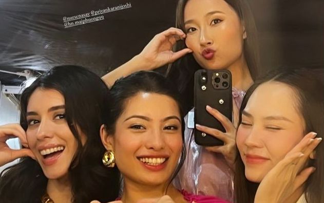 Hoa hậu Mai Phương cười tươi rói sau khi tập dượt trước thềm chung kết Miss World