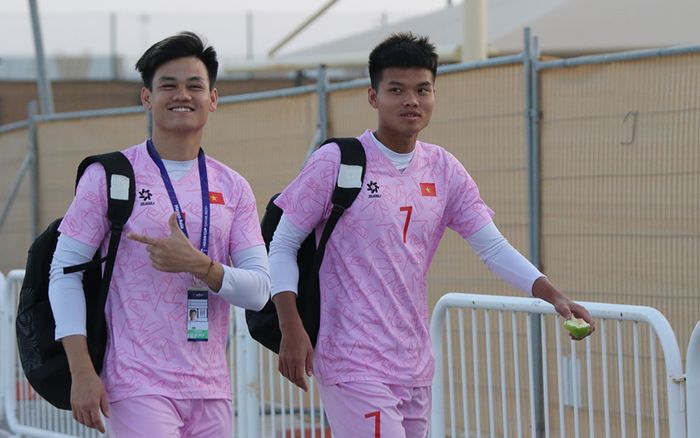 Nghịch lý HLV U23 Việt Nam loại 'trò cưng' của HLV Troussier