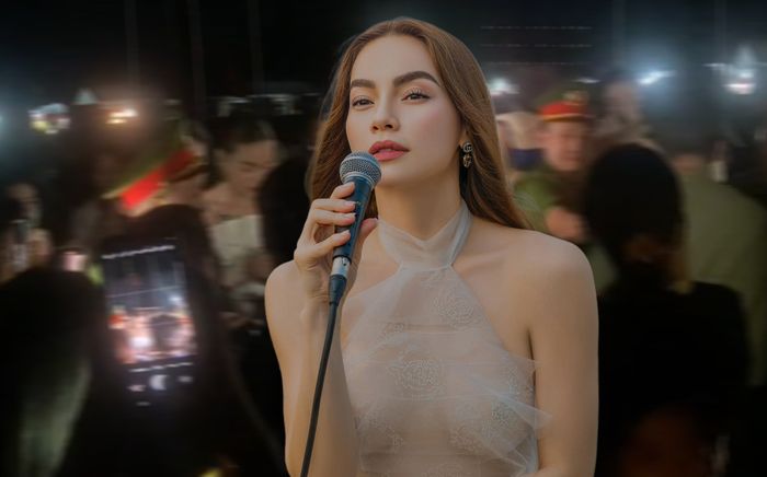 Khán giả vây kín Hồ Ngọc Hà xin chữ ký sau show diễn, thái độ nữ ca sĩ ra sao?