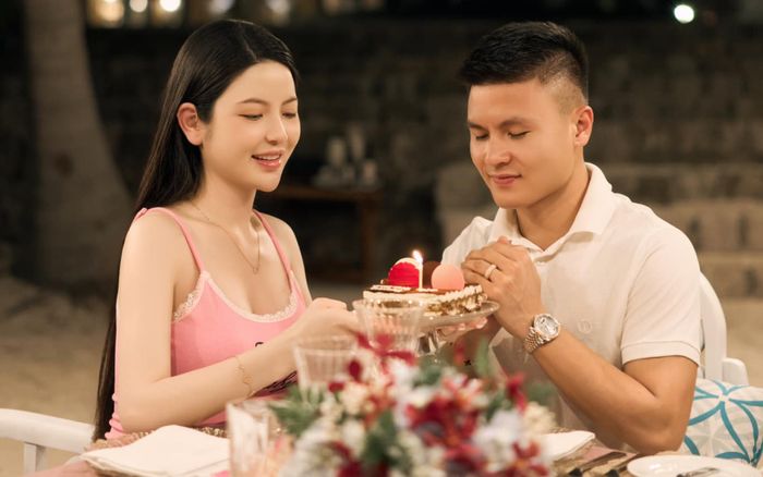 Quang Hải đón sinh nhật bên người đặc biệt, mong ước một điều