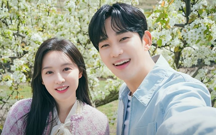 Fan phim Nữ Hoàng Nước Mắt của Kim Soo Hyun nhận loạt tin buồn trước thềm tập cuối