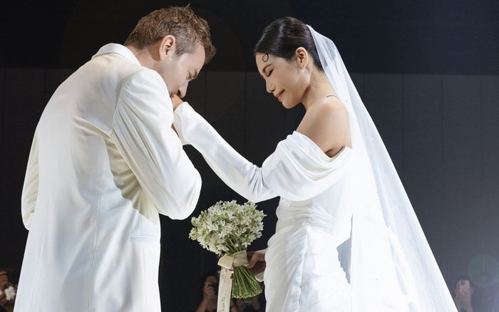 Minh Tú lý giải nguyên nhân chồng Tây vắng mặt trong tiệc mừng