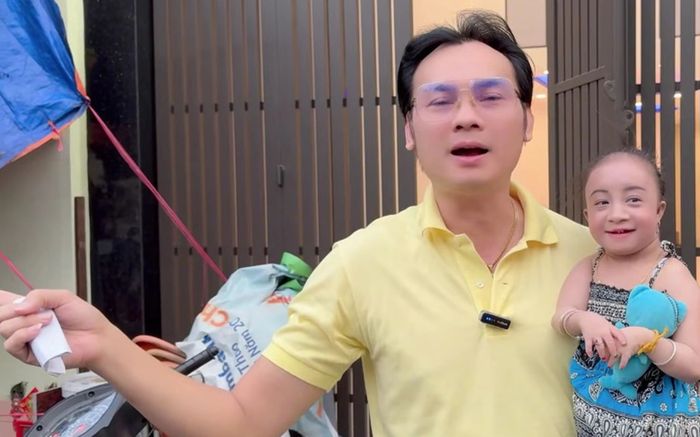 Nam nghệ sĩ Việt rao bán nhà chục tỷ qua Youtube