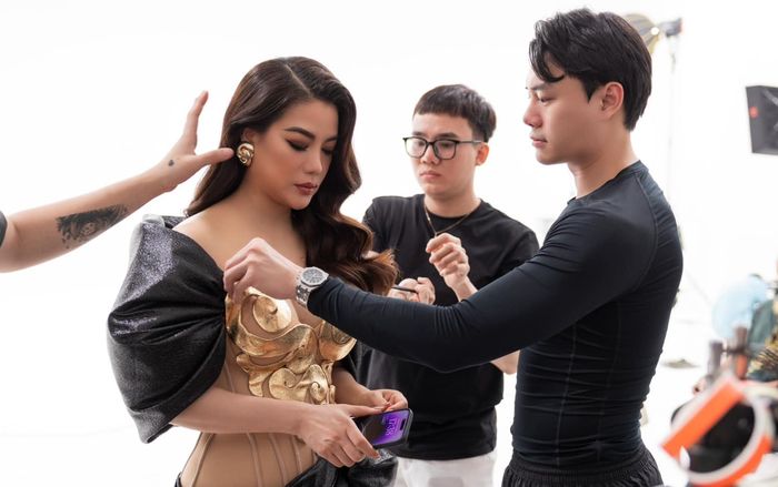 Bạn trai kém 14 tuổi nhắn nhủ Trương Ngọc Ánh: 'Chúng ta sẽ cùng nhau vượt qua'