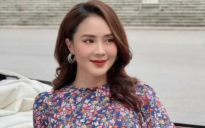 Hồng Diễm lộ ảnh con đầu lòng, giới tính của em bé gây tò mò