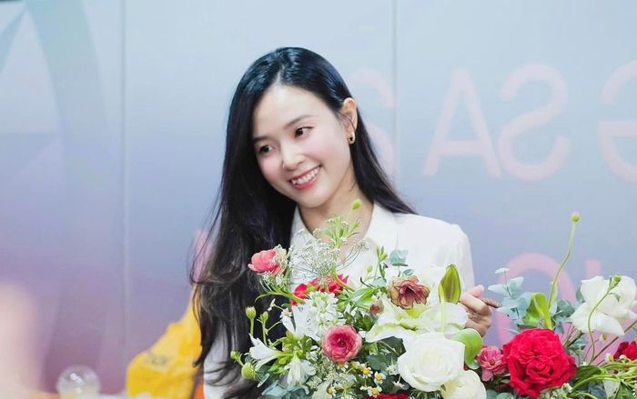 Midu lý giải việc được làm giảng viên Đại học khi chưa có bằng Thạc sĩ?