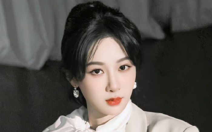 Không phải Triệu Lệ Dĩnh, Dương Tử mới là mỹ nhân 'vượng' bạn diễn nhất Cbiz