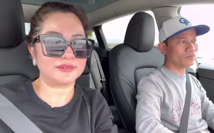 Nữ diễn viên nổi tiếng tiết lộ bố đã xây dựng biệt thự của tỷ phú Johnathan Hạnh Nguyễn