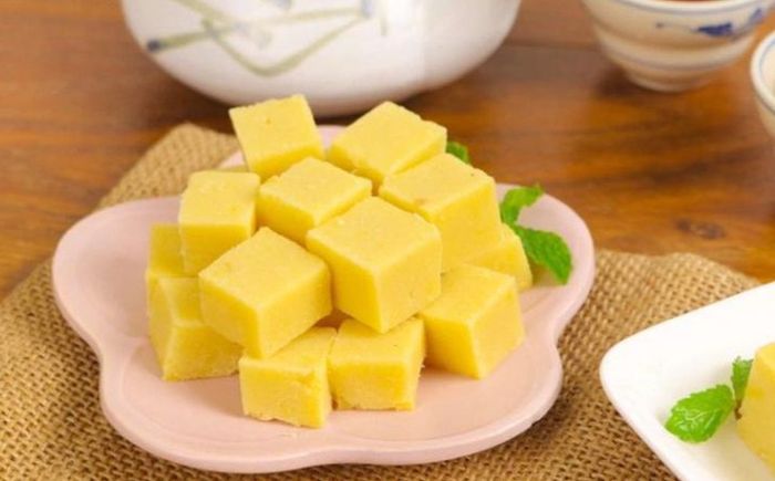 Lý do bánh đậu xanh đứng đầu danh sách là 'món tệ nhất Việt Nam'