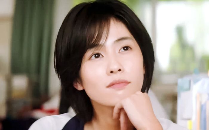 Bạch Lộc trong tạo hình tomboy: Fan khen kính nghiệp, netizen chê quá xấu