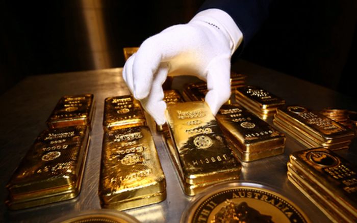 Giá vàng hôm nay (3/4): Tiếp tục tăng, vượt mốc 81 triệu đồng/lượng
